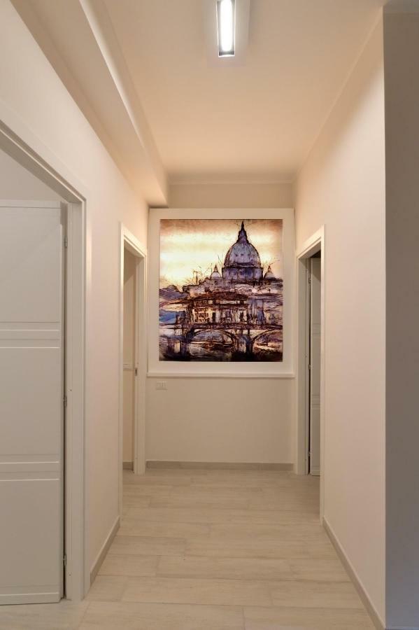 San Pietro Moonlight Luxury Apartment Řím Exteriér fotografie